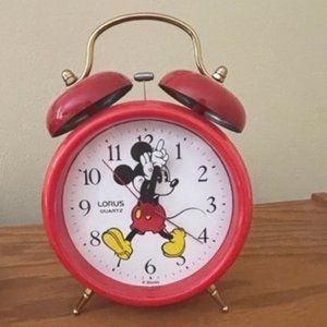 Mickey Mouse Lorus Quartz Alarm Clock